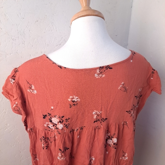 Denver Hayes | pink floral cute t shirt with front key hole tie up - Picture 7 of 14